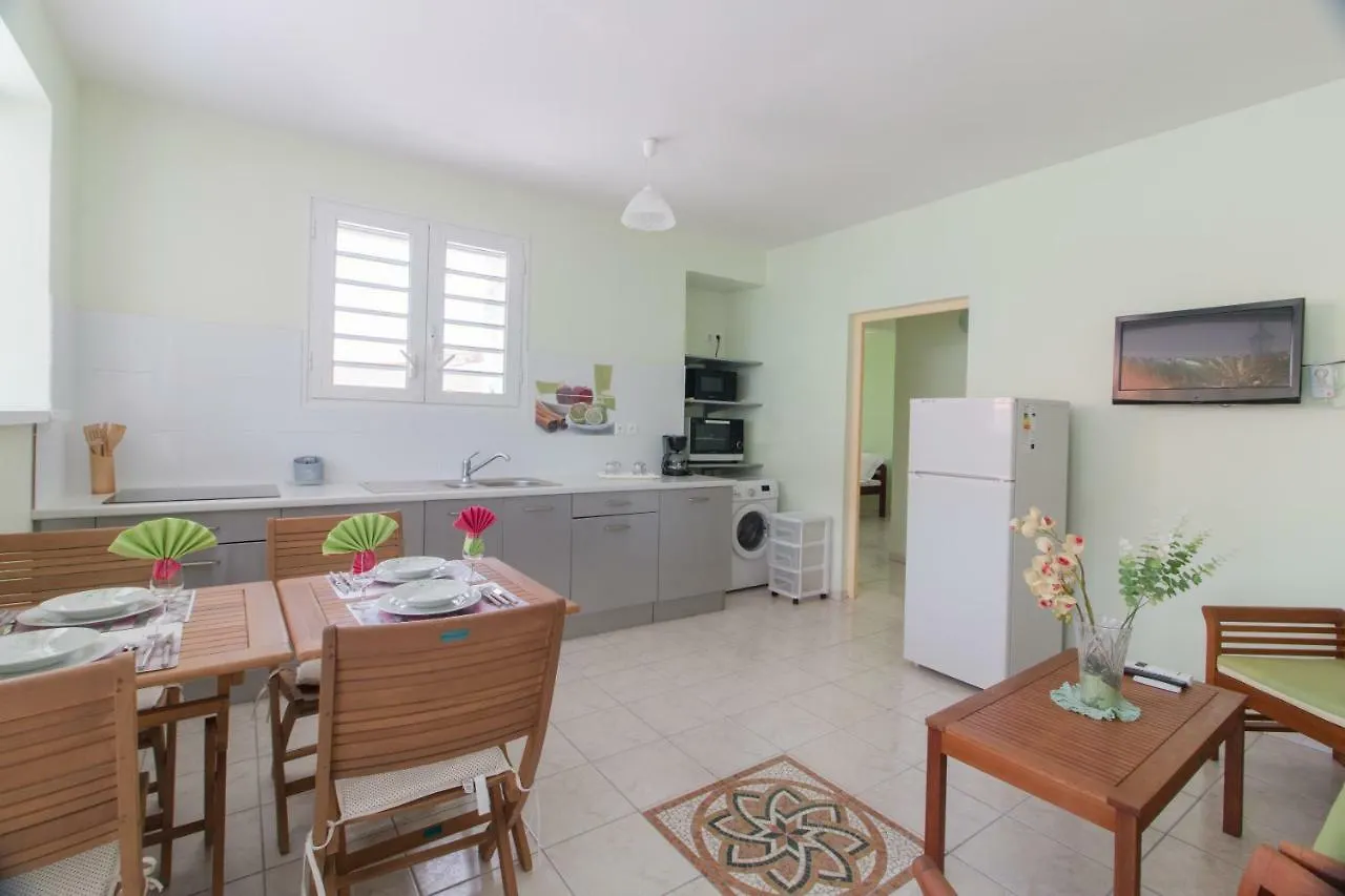 Makylsha Apartment Sainte-Anne